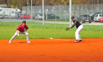 BYL HERREN: Start mit Niederlage